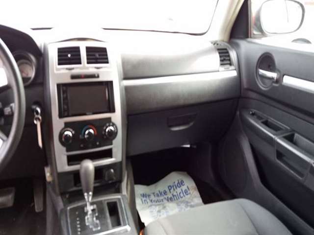 2010 Dodge Charger SXT 4DR Sedan